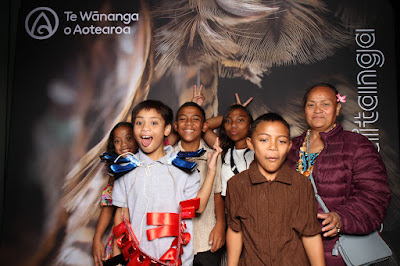 Booth photo from Ceremony 3 of the TWoA Tāmaki Makaurau 2025 Graduations (March 2025) held at the Mangere Arts Centre in Auckland, New Zealand on Wednesday, 12 March, 2025. Photo: InstaBooth by KeyImagery Photography. Copyright: © 2025 Te Wānanga o Aotearoa.