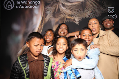 Booth photo from Ceremony 3 of the TWoA Tāmaki Makaurau 2025 Graduations (March 2025) held at the Mangere Arts Centre in Auckland, New Zealand on Wednesday, 12 March, 2025. Photo: InstaBooth by KeyImagery Photography. Copyright: © 2025 Te Wānanga o Aotearoa.