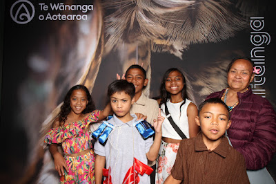 Booth photo from Ceremony 3 of the TWoA Tāmaki Makaurau 2025 Graduations (March 2025) held at the Mangere Arts Centre in Auckland, New Zealand on Wednesday, 12 March, 2025. Photo: InstaBooth by KeyImagery Photography. Copyright: © 2025 Te Wānanga o Aotearoa.
