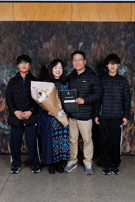 Photo from the TWoA Tāmaki Makaurau 2023 Graduations (Ceremony 3 @ 8pm), held at the Due Drop Events Centre, Manukau, Auckland, New Zealand on Wednesday, 7 June, 2023. Photo: Mike Walen / KeyImagery Photography. Copyright: © Te Wānanga o Aotearoa.