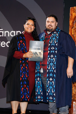 Photo from Ceremony 6 of the TWoA Tāmaki Makaurau 2025 Graduations (May 2025) held at the Mangere Arts Centre in Auckland, New Zealand on Wednesday, 28 May, 2025. Photo by Mike Walen / KeyImagery Photography. Copyright: © 2025 Te Wānanga o Aotearoa.