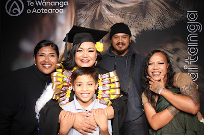 Booth photo from Ceremony 3 of the TWoA Tāmaki Makaurau 2025 Graduations (March 2025) held at the Mangere Arts Centre in Auckland, New Zealand on Wednesday, 12 March, 2025. Photo: InstaBooth by KeyImagery Photography. Copyright: © 2025 Te Wānanga o Aotearoa.
