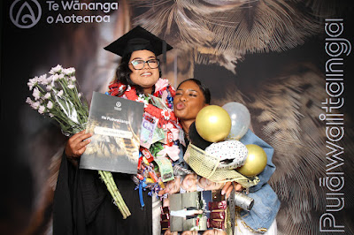 Booth photo from Ceremony 3 of the TWoA Tāmaki Makaurau 2025 Graduations (March 2025) held at the Mangere Arts Centre in Auckland, New Zealand on Wednesday, 12 March, 2025. Photo: InstaBooth by KeyImagery Photography. Copyright: © 2025 Te Wānanga o Aotearoa.