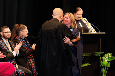 Photo from the TWoA Tāmaki Makaurau 2023 Graduations (Ceremony 5 @ 3pm), held at the Due Drop Events Centre, Manukau, Auckland, New Zealand on Thursday, 8 June, 2023. Photo: Mike Walen / KeyImagery Photography. Copyright: © Te Wānanga o Aotearoa.