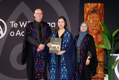 Photo from Ceremony 3 of the TWoA Tāmaki Makaurau 2025 Graduations (May 2025) held at the Mangere Arts Centre in Auckland, New Zealand on Tuesdday, 27 May, 2025. Photo by Mike Walen / KeyImagery Photography. Copyright: © 2025 Te Wānanga o Aotearoa.