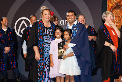 Photo from Ceremony 5 of the TWoA Tāmaki Makaurau 2025 Graduations (May 2025) held at the Mangere Arts Centre in Auckland, New Zealand on Tuesday, 27 May, 2025. Photo by Mike Walen / KeyImagery Photography. Copyright: © 2025 Te Wānanga o Aotearoa.
