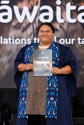 Photo from Ceremony 5 of the TWoA Tāmaki Makaurau 2025 Graduations (May 2025) held at the Mangere Arts Centre in Auckland, New Zealand on Tuesday, 27 May, 2025. Photo by Mike Walen / KeyImagery Photography. Copyright: © 2025 Te Wānanga o Aotearoa.