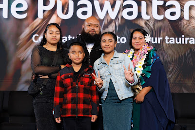 Photo from Ceremony 5 of the TWoA Tāmaki Makaurau 2025 Graduations (May 2025) held at the Mangere Arts Centre in Auckland, New Zealand on Tuesday, 27 May, 2025. Photo by Mike Walen / KeyImagery Photography. Copyright: © 2025 Te Wānanga o Aotearoa.