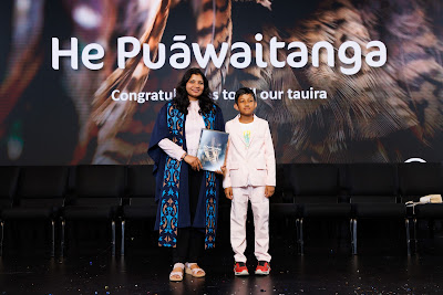 Photo from Ceremony 5 of the TWoA Tāmaki Makaurau 2025 Graduations (May 2025) held at the Mangere Arts Centre in Auckland, New Zealand on Tuesday, 27 May, 2025. Photo by Mike Walen / KeyImagery Photography. Copyright: © 2025 Te Wānanga o Aotearoa.