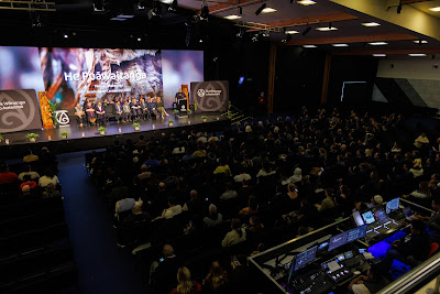 Photo from Ceremony 7 of the TWoA Tāmaki Makaurau 2025 Graduations (May 2025) held at the Mangere Arts Centre in Auckland, New Zealand on Wednesday, 28 May, 2025. Photo by Mike Walen / KeyImagery Photography. Copyright: © 2025 Te Wānanga o Aotearoa.