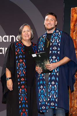 Photo from Ceremony 7 of the TWoA Tāmaki Makaurau 2025 Graduations (May 2025) held at the Mangere Arts Centre in Auckland, New Zealand on Wednesday, 28 May, 2025. Photo by Mike Walen / KeyImagery Photography. Copyright: © 2025 Te Wānanga o Aotearoa.