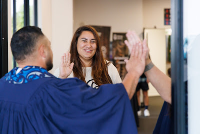 Photo from Ceremony 7 of the TWoA Tāmaki Makaurau 2025 Graduations (May 2025) held at the Mangere Arts Centre in Auckland, New Zealand on Wednesday, 28 May, 2025. Photo by Mike Walen / KeyImagery Photography. Copyright: © 2025 Te Wānanga o Aotearoa.