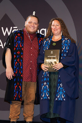 Photo from Ceremony 7 of the TWoA Tāmaki Makaurau 2025 Graduations (May 2025) held at the Mangere Arts Centre in Auckland, New Zealand on Wednesday, 28 May, 2025. Photo by Mike Walen / KeyImagery Photography. Copyright: © 2025 Te Wānanga o Aotearoa.