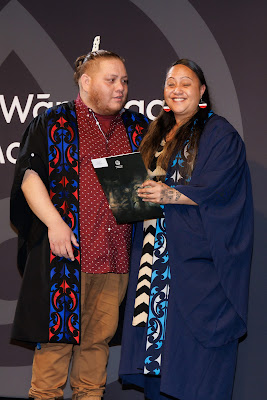 Photo from Ceremony 7 of the TWoA Tāmaki Makaurau 2025 Graduations (May 2025) held at the Mangere Arts Centre in Auckland, New Zealand on Wednesday, 28 May, 2025. Photo by Mike Walen / KeyImagery Photography. Copyright: © 2025 Te Wānanga o Aotearoa.