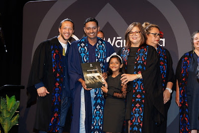 Photo from Ceremony 5 of the TWoA Tāmaki Makaurau 2025 Graduations (May 2025) held at the Mangere Arts Centre in Auckland, New Zealand on Tuesday, 27 May, 2025. Photo by Mike Walen / KeyImagery Photography. Copyright: © 2025 Te Wānanga o Aotearoa.