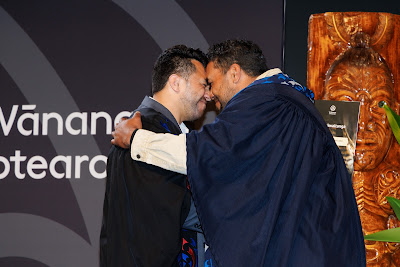 Photo from Ceremony 6 of the TWoA Tāmaki Makaurau 2025 Graduations (May 2025) held at the Mangere Arts Centre in Auckland, New Zealand on Wednesday, 28 May, 2025. Photo by Mike Walen / KeyImagery Photography. Copyright: © 2025 Te Wānanga o Aotearoa.