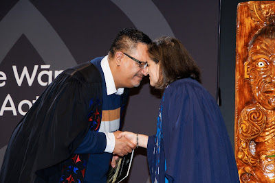 Photo from Ceremony 6 of the TWoA Tāmaki Makaurau 2025 Graduations (May 2025) held at the Mangere Arts Centre in Auckland, New Zealand on Wednesday, 28 May, 2025. Photo by Mike Walen / KeyImagery Photography. Copyright: © 2025 Te Wānanga o Aotearoa.