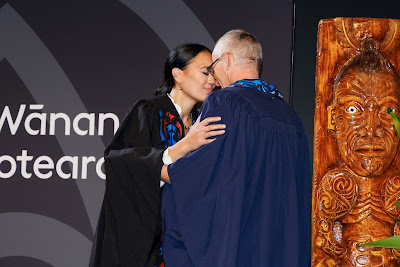 Photo from Ceremony 6 of the TWoA Tāmaki Makaurau 2025 Graduations (May 2025) held at the Mangere Arts Centre in Auckland, New Zealand on Wednesday, 28 May, 2025. Photo by Mike Walen / KeyImagery Photography. Copyright: © 2025 Te Wānanga o Aotearoa.
