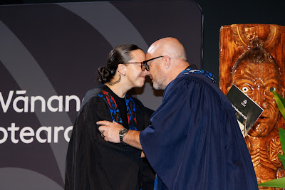 Photo from Ceremony 6 of the TWoA Tāmaki Makaurau 2025 Graduations (May 2025) held at the Mangere Arts Centre in Auckland, New Zealand on Wednesday, 28 May, 2025. Photo by Mike Walen / KeyImagery Photography. Copyright: © 2025 Te Wānanga o Aotearoa.