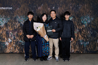 Photo from the TWoA Tāmaki Makaurau 2023 Graduations (Ceremony 3 @ 8pm), held at the Due Drop Events Centre, Manukau, Auckland, New Zealand on Wednesday, 7 June, 2023. Photo: Mike Walen / KeyImagery Photography. Copyright: © Te Wānanga o Aotearoa.