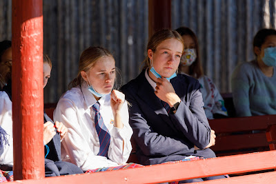 Photo from the Waikato Diocesan Year 11 Camp held at Tūrangawaewae Marae, Ngaruawahia, Waikato, New Zealand. Taken: Thursday, 5 May 2022. Photography: Mike Walen / KeyImagery Photography. Copyright: © Waikato Diocesan School for Girls.