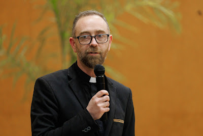 Photo from the Waikato Diocesan Whānau Dinner 2022 held in the school gym at Waikato Diocesan, Hamilton, New Zealand. Taken: Friday, 9 September 2022. Photography: Mike Walen / KeyImagery Photography. Copyright: © Waikato Diocesan School for Girls.