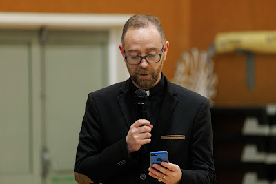 Photo from the Waikato Diocesan Whānau Dinner 2022 held in the school gym at Waikato Diocesan, Hamilton, New Zealand. Taken: Friday, 9 September 2022. Photography: Mike Walen / KeyImagery Photography. Copyright: © Waikato Diocesan School for Girls.